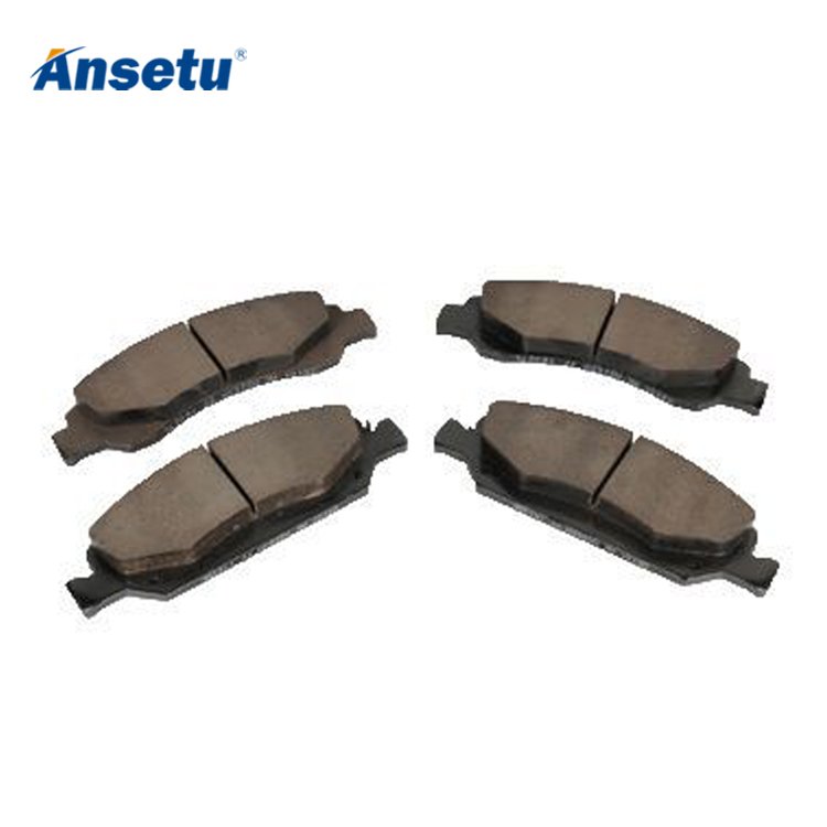 Ansetu Wholesale 84320501 17D1092 17D1194 Front Disc Brake Pads for Chevrolet Tahoe Cadillac Escalade GMC Ford Truck Expedition