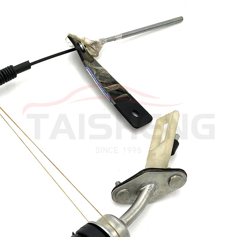 Automotive Clutch Cable OEM Number 46538236 Auto Brake Cable for FIAT