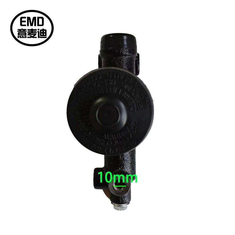 2-3 Ton Brake Master Cylinder Spare Parts Forklift Accessories Brake Master Cylinder for Hyundai Forklift