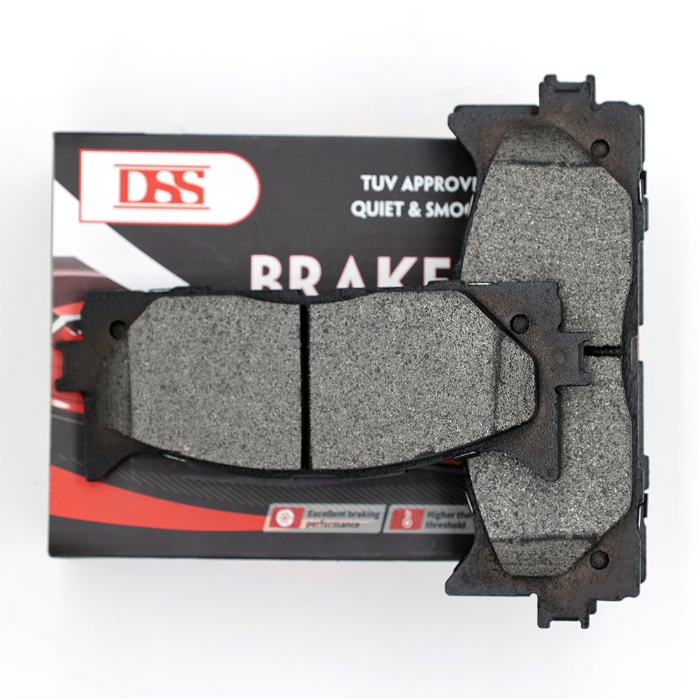 DSS Brand Manufacturer Auto Brake Systems Pastillas De Freno Automotive Stock Ceramic Disc Brake Pads