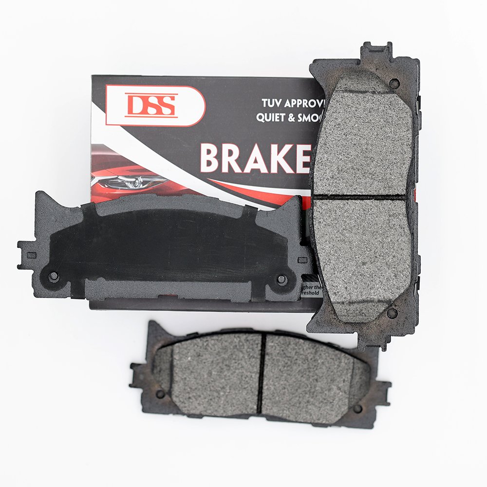 DSS Brand Manufacturer Auto Brake Systems Pastillas De Freno Automotive Stock Ceramic Disc Brake Pads