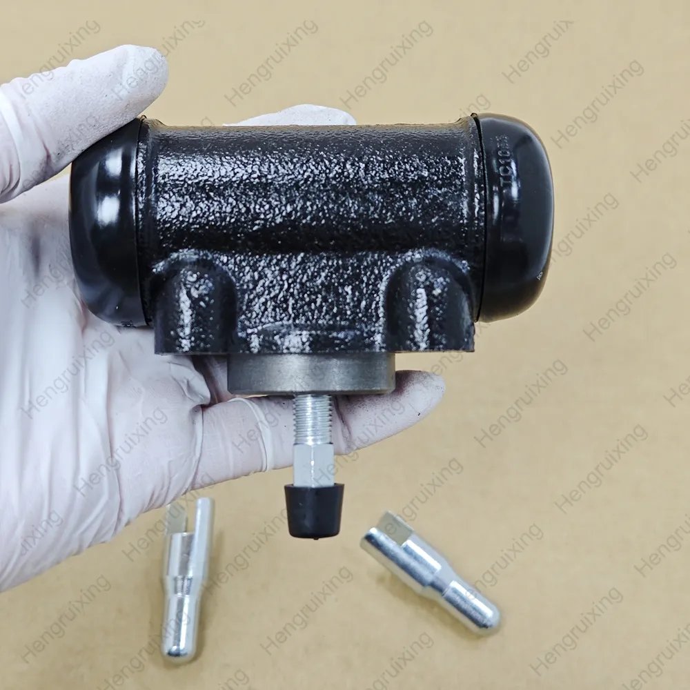 Diesel Engines Parts Brake Cylinder Master 827552