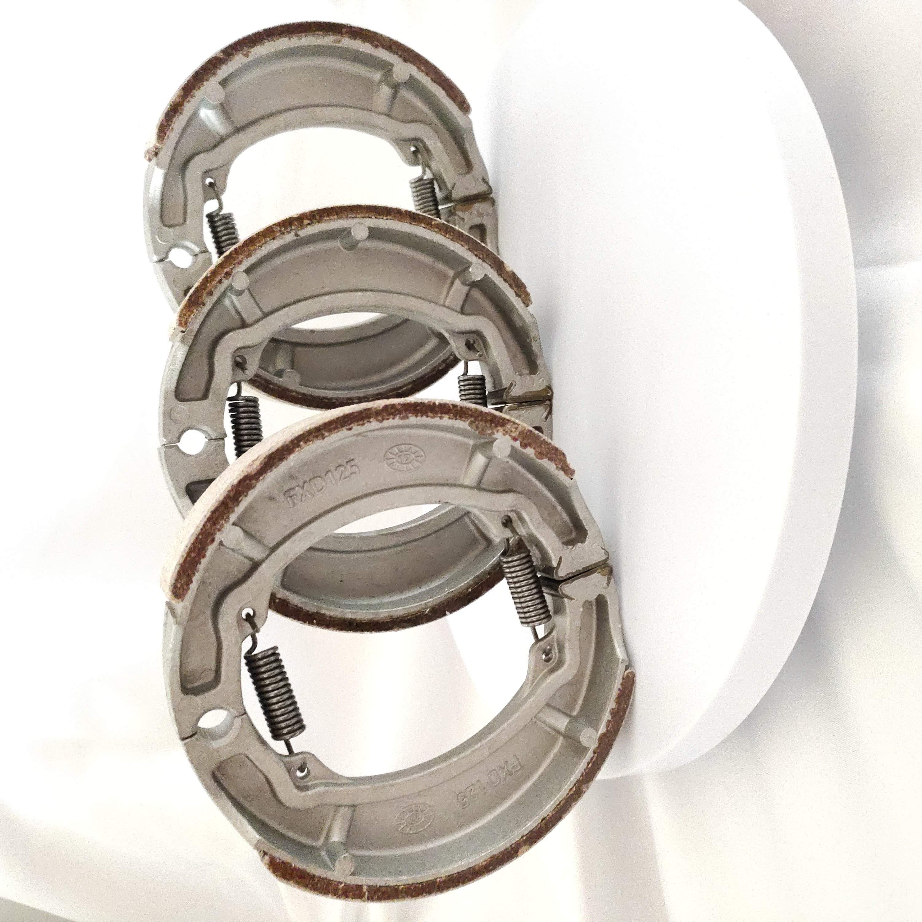 FXD-125 Motorcycle Brake Shoes High Quality Motorcycle Brake Shoes& Hardware Brake Shoes