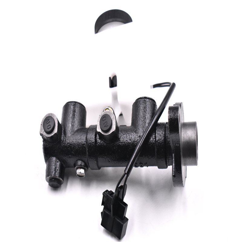 Brake Master Cylinder for Mazda B2000 UB39-43-400 UB39-43-400A