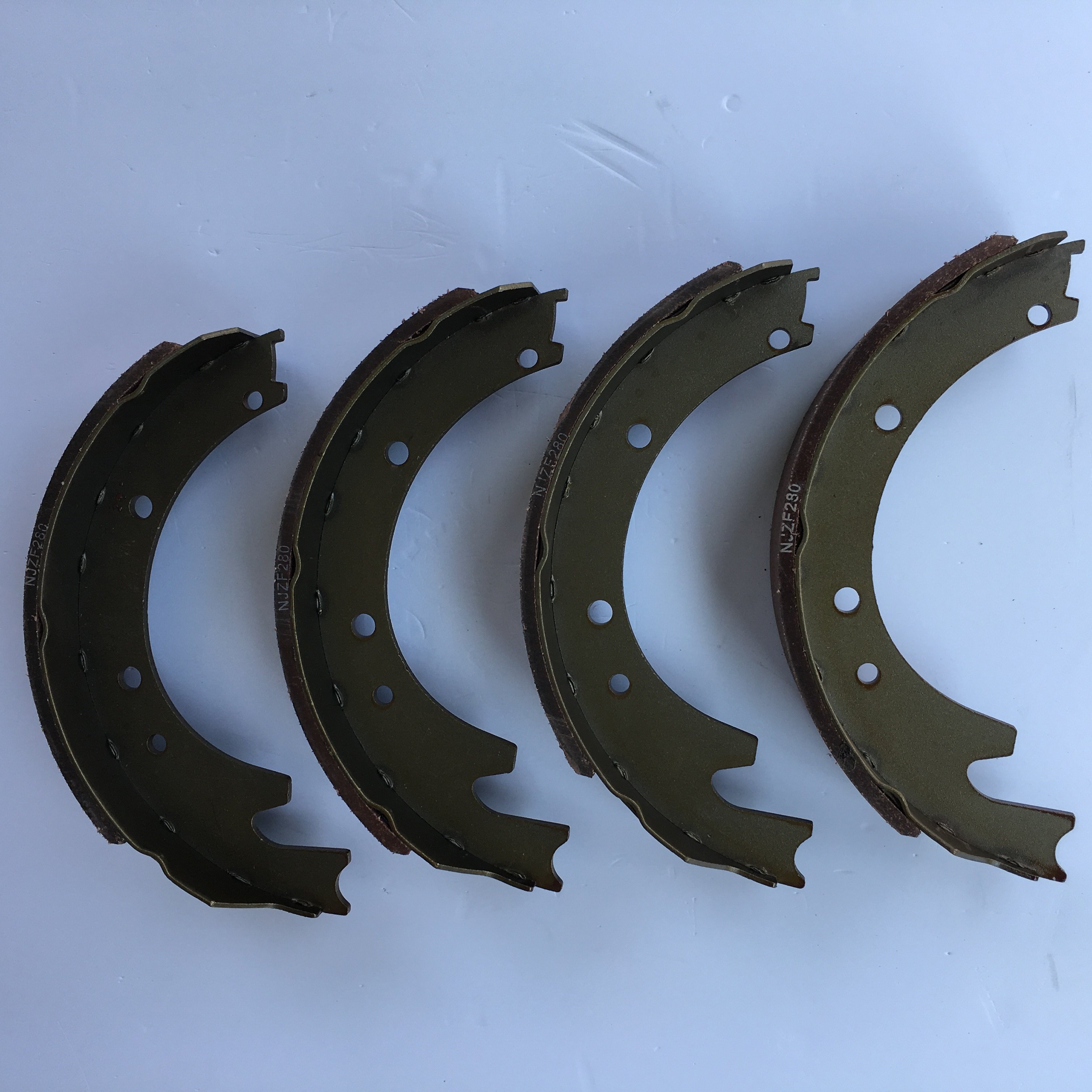 Hot Selling High Quality Brake Pads Drum Brake Shoe Assembly for CHANGAN WANGBAO