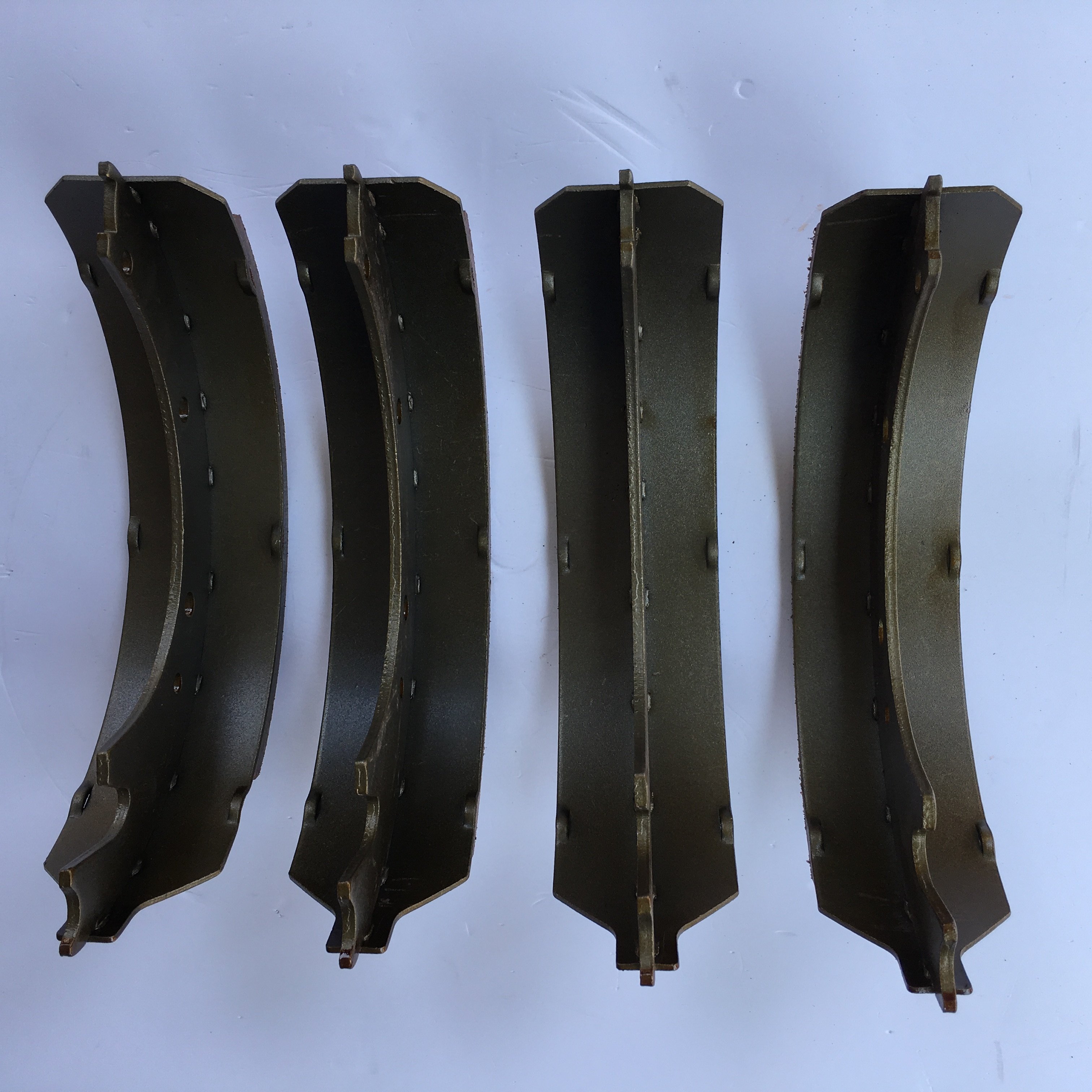 Hot Selling High Quality Brake Pads Drum Brake Shoe Assembly for CHANGAN WANGBAO