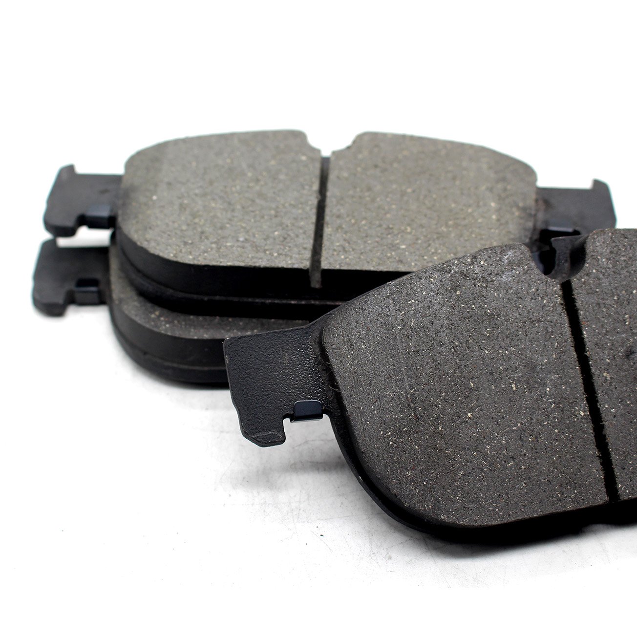 Wholesale Car Brake Pad Accessories Factory for VOLVO XC90/VOLVO S90 D1865 31445975/31499905 GDB2153