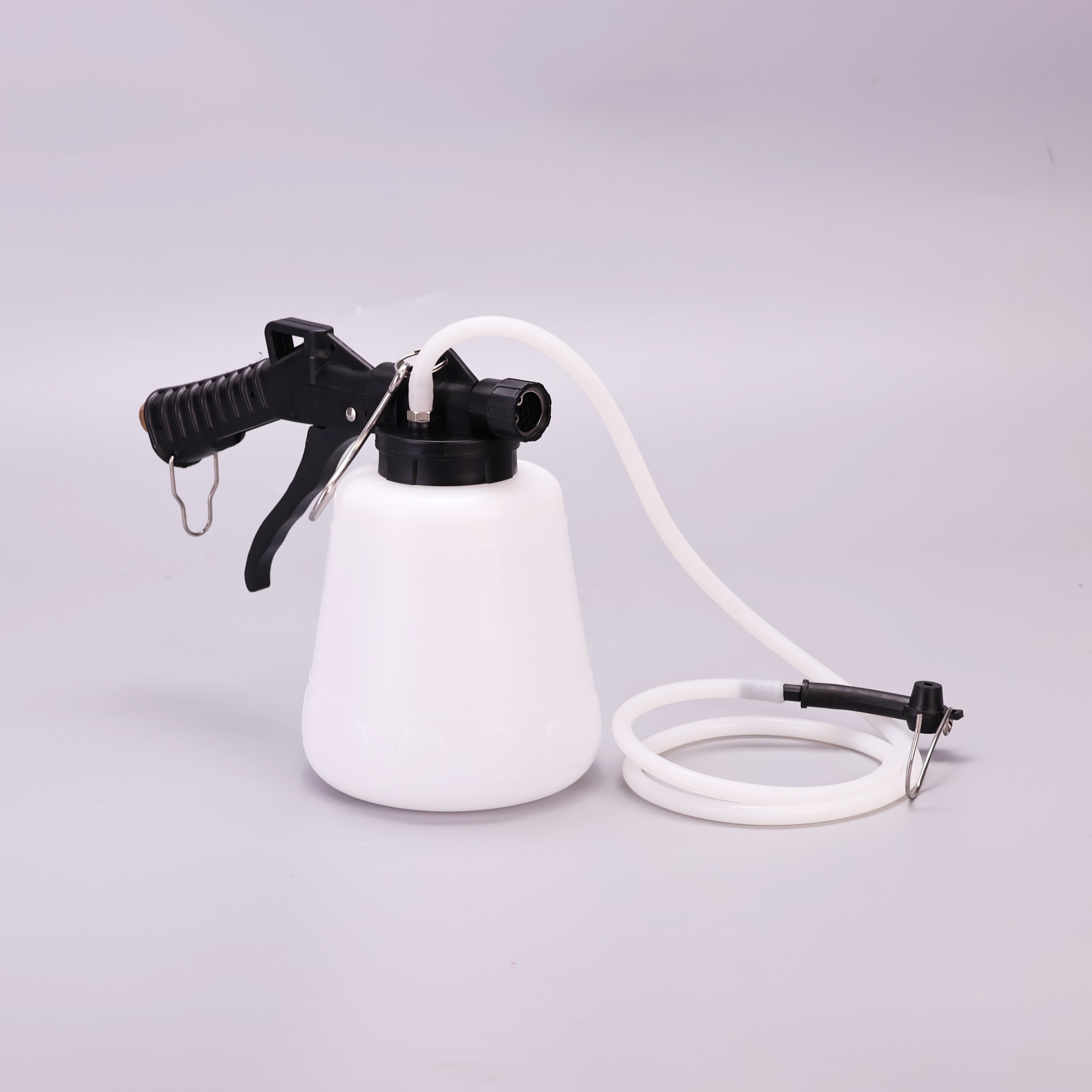 075 Brake Bleeder Kit Cylinder Air Pressure Fluid Bleed Tool Pneumatic Vacuum Brake and Clutch Bleeder Kit
