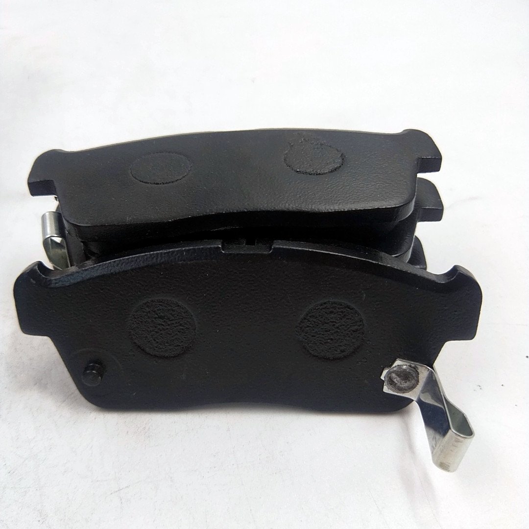High Quality Auto Disc Passo Front Brake Pad for OE 04491-B1051 No Noise Customizable Brake Pads
