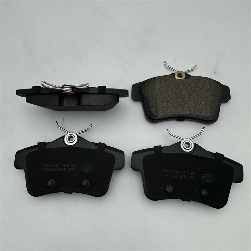 D1831 425435 Automotive High Performance Wear Resistant Ceramic Half Metal Brake Pads for Peugeot Automotive Brake Pads