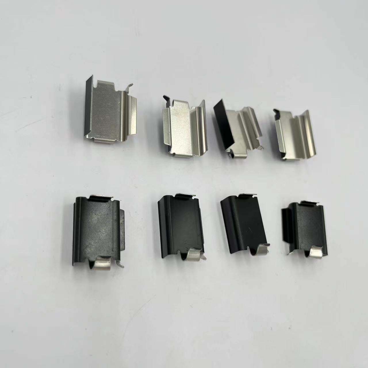 D1377 Anti-Noise Rear Brake Pad Clips Brake Slave Cylinder Clips for LINCOLN 8A8Z-2200-A Brake Pad Repair Kit