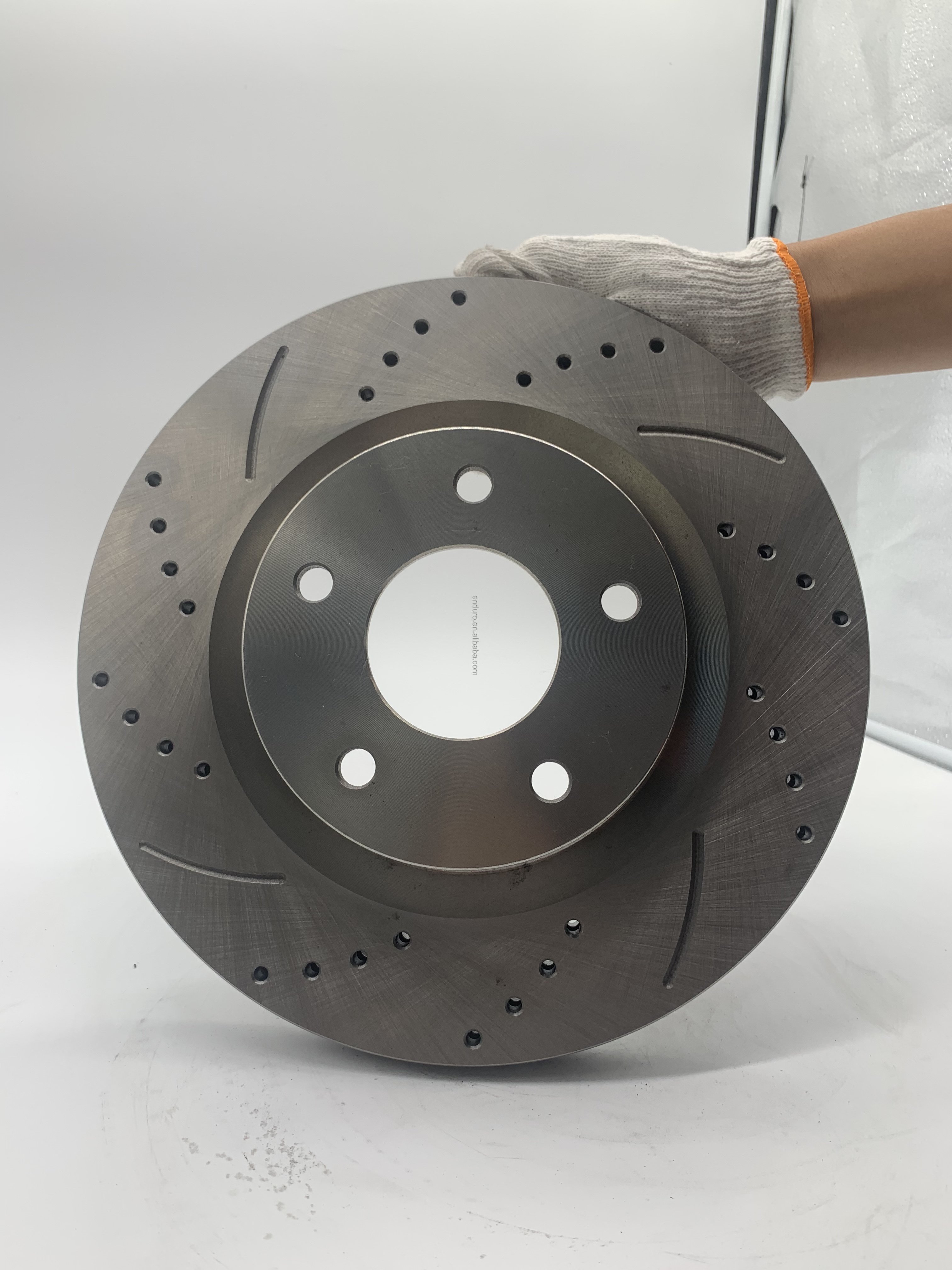 New Auto Part Brake Disc Assembly for Japan Used Cars for Models CLA A5 A7 Q7 A4 Manufactured by Isuzu and Mazda