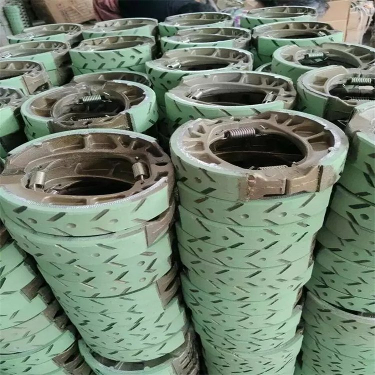 One-stop Service Custom Design Motorcycle Brake Parts CG 125 Brake Shoe High Quality Durable Brake Pad Lining