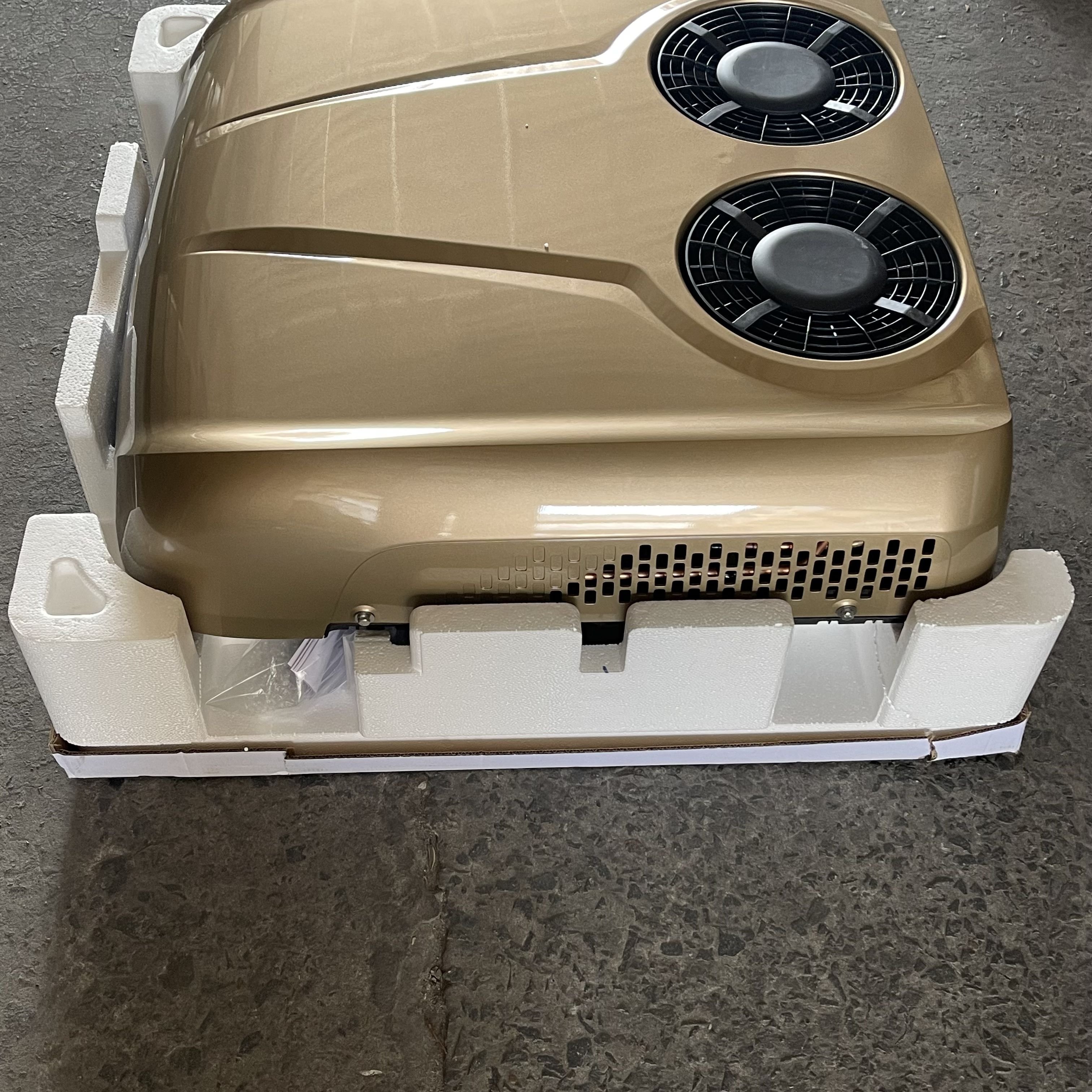 LR AUTO Air Conditioner Intelligent Control Heavy Truck Parking air Conditioner Efficient Cooling 6.0
