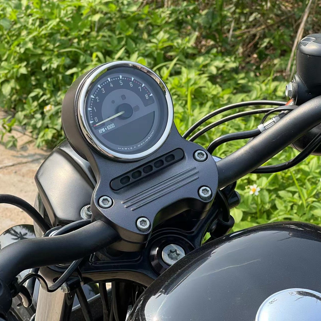 Cruiser DDP to Indonesia Used Davidson Davidson Motorcycles 883