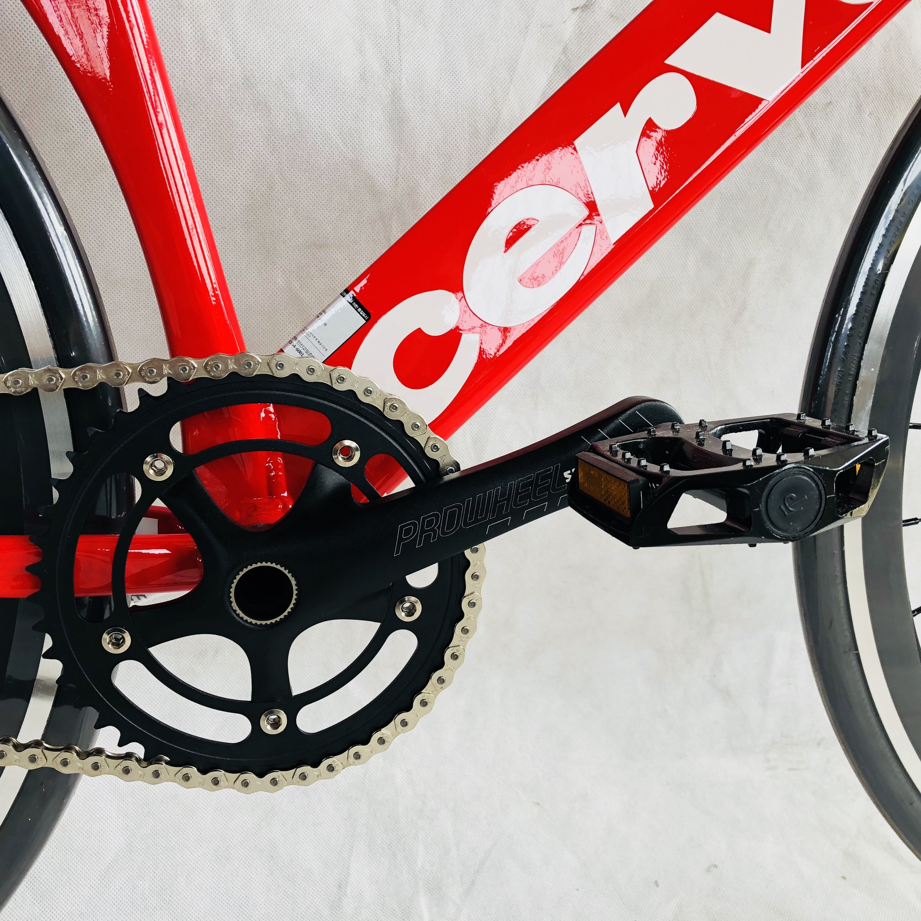 700C Single Speed Track Aluminum Frame Carbon Fiber Fork Light Weight Fixed Gear Bike