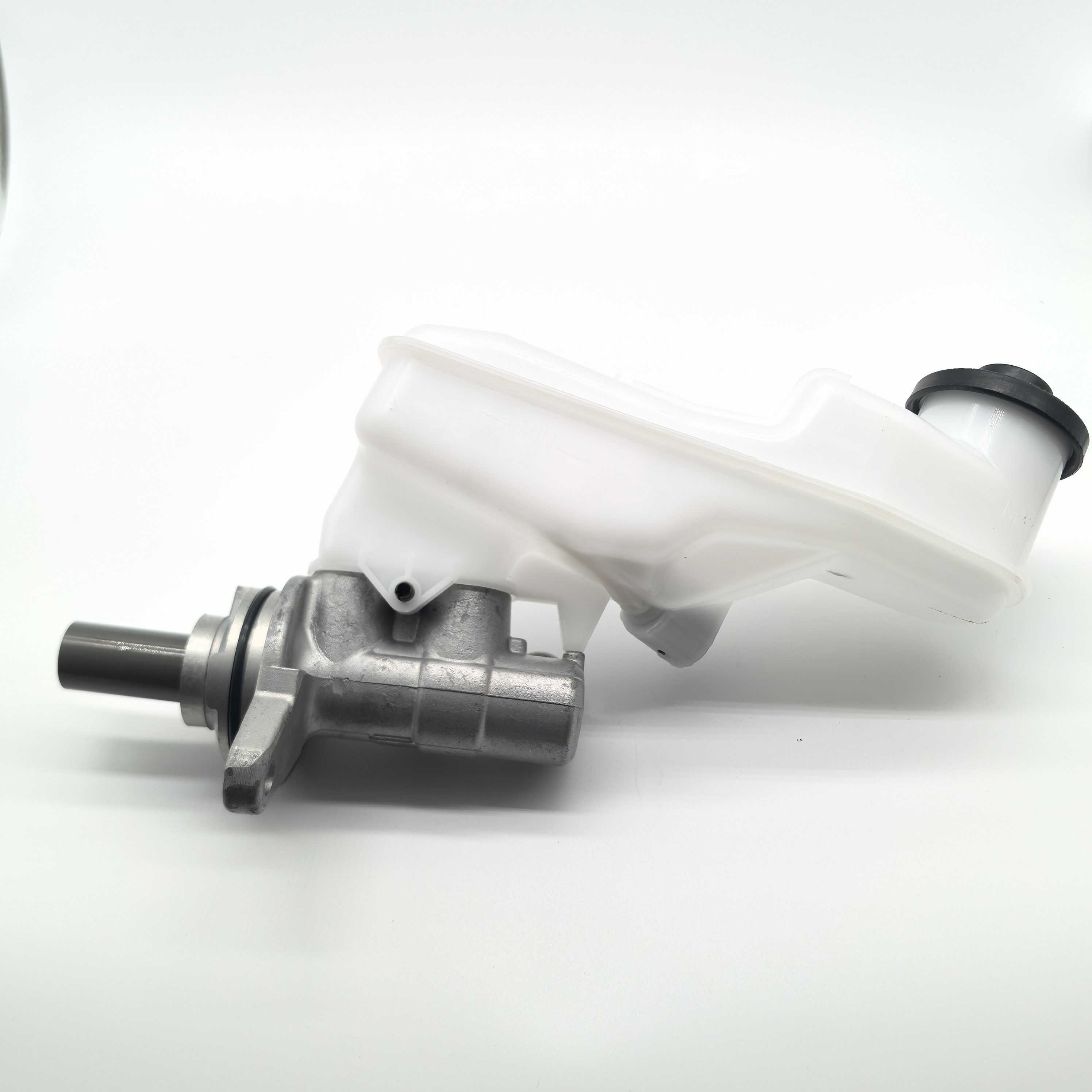 New Model Brake Cylinder Brake Master Cylinder 47201-BZ880 Fit for TOYOTA YARIS 2022 Auto Parts