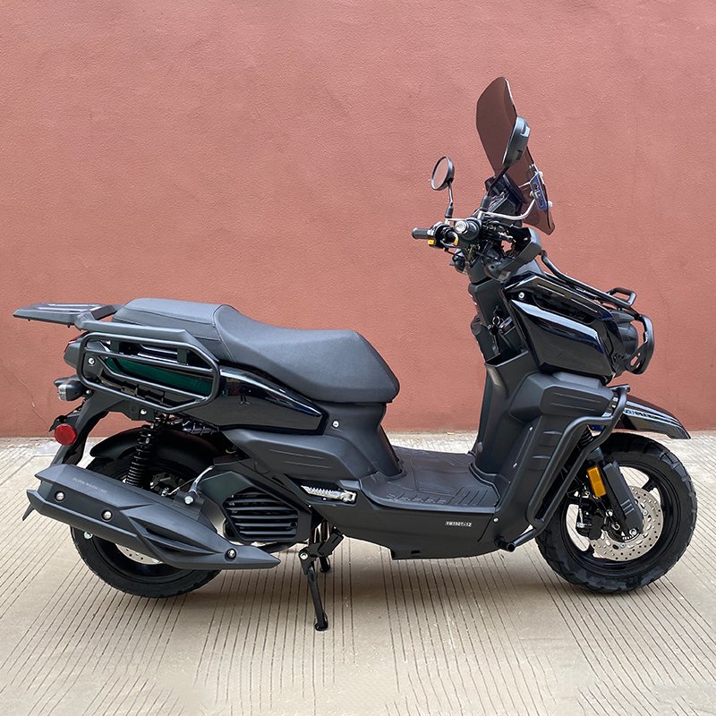 EPA DOT Certified 150CC Gasoline Scooter New Design Tank Air-cooled Disc Brake 13 Inch Tire Gasoline Motorcycle With Windshield