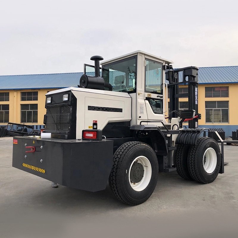 Free Shipping Euro 5 EPA 2.5 Ton Capacity Forklift All Terrain Forklift