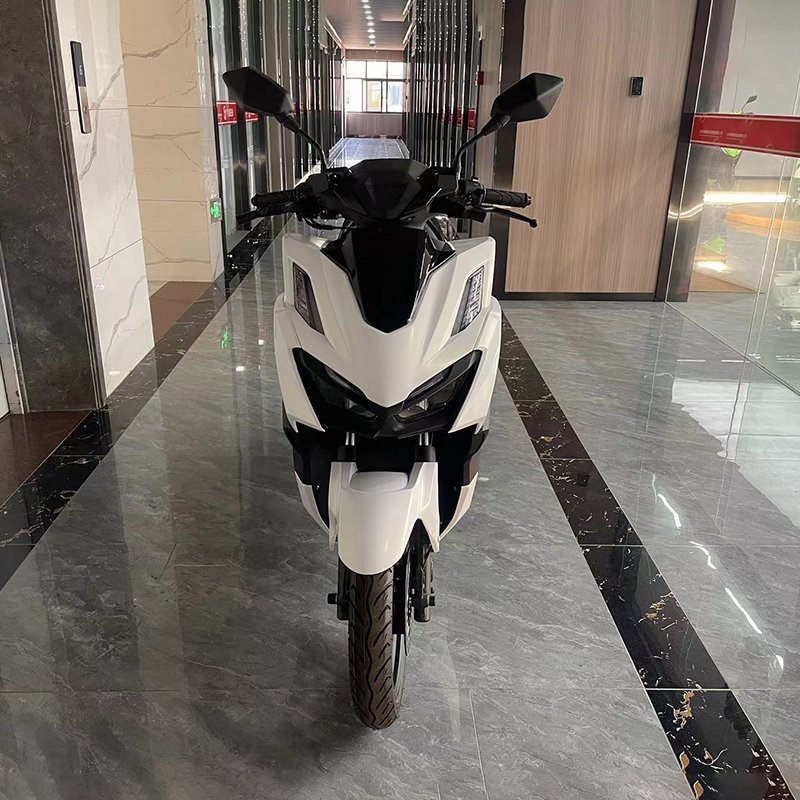 New Design 150cc GY6 Engine Motor Air Cooled Gasoline Scooters Front Disc Motorcycle High Speed Gasoline Motorcycle