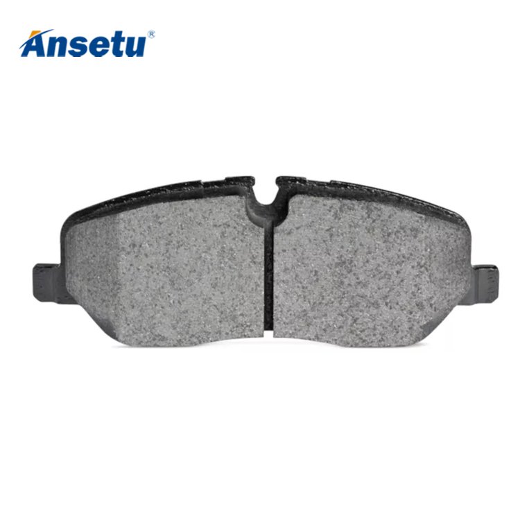 Ansetu Automatic Brake System Spare Parts Brake Pads 13301234 13412272 Auto Parts Front Brake Pads for Chevrolet Cruze