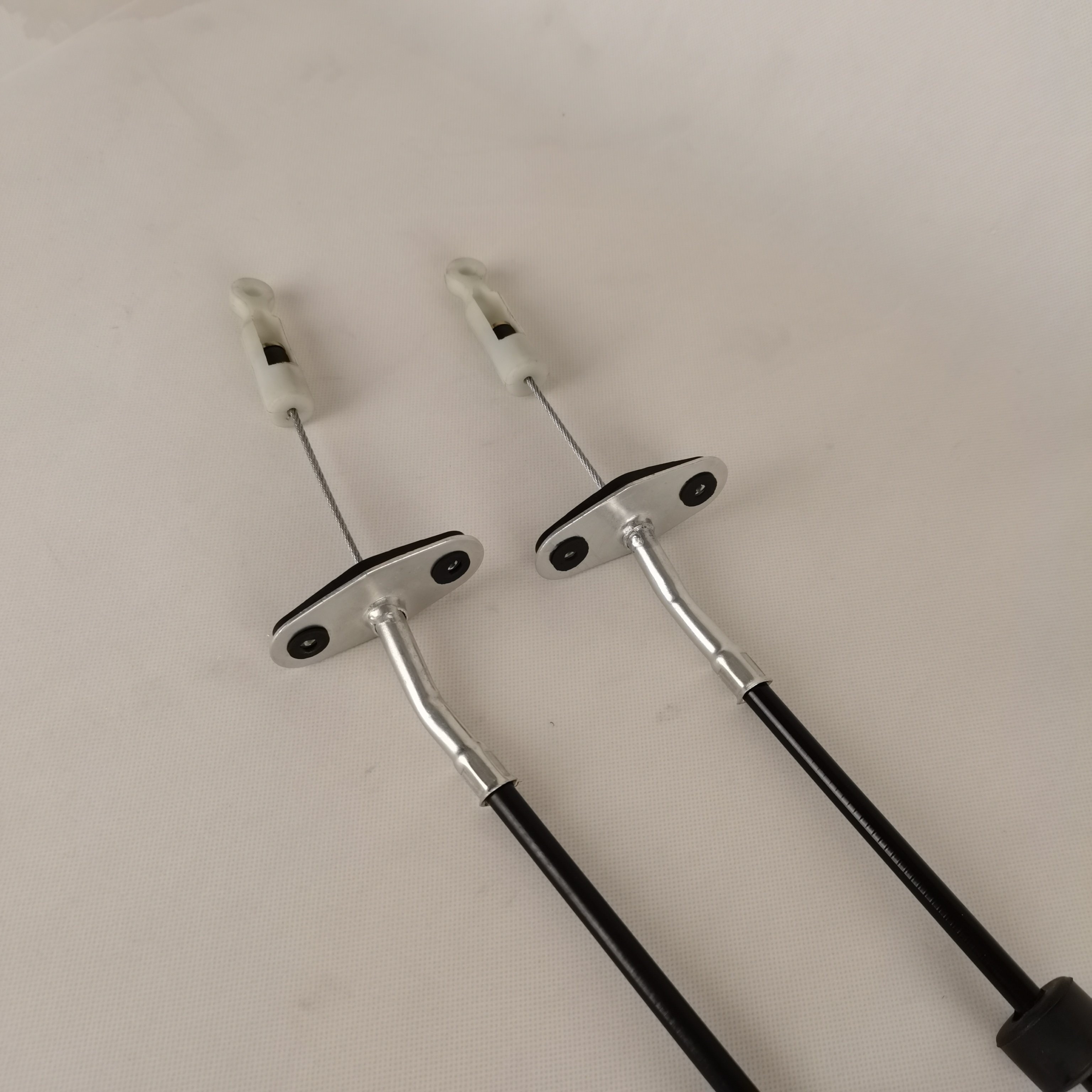 High Quality Factory Sale Clutch Cable 46781018 Fiat Accelerator Cable Auto Parts Brake Cable