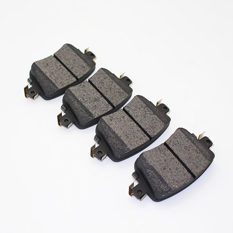 New Design Fashion Auto Parts Brake Pad 5Q0 698 451 B Car Spare Parts Accessories Auto Brake Pads Set