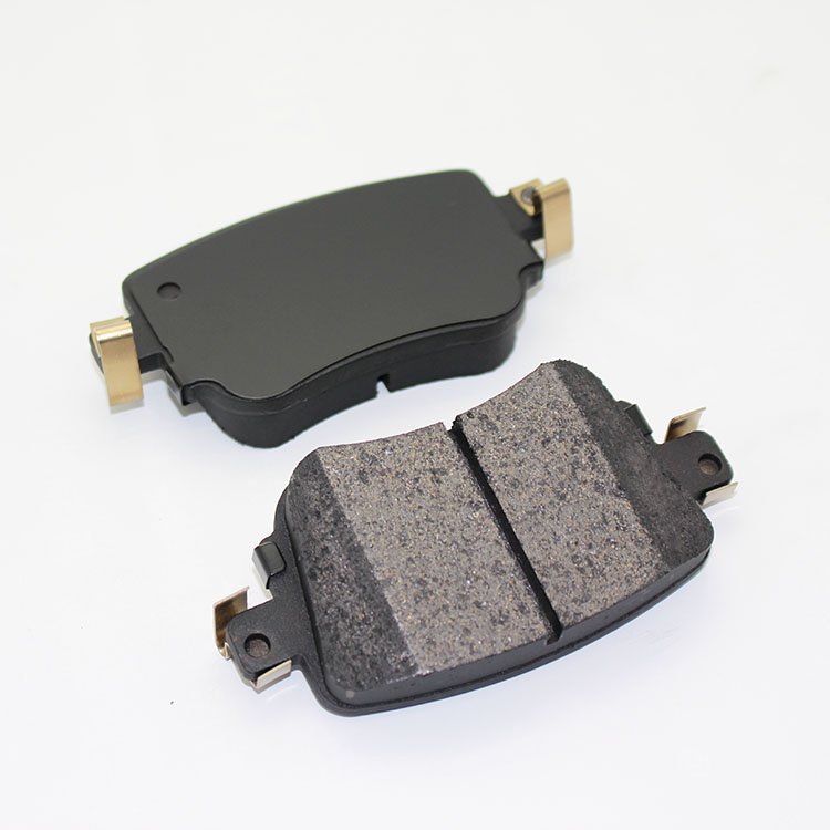 New Design Fashion Auto Parts Brake Pad 5Q0 698 451 B Car Spare Parts Accessories Auto Brake Pads Set