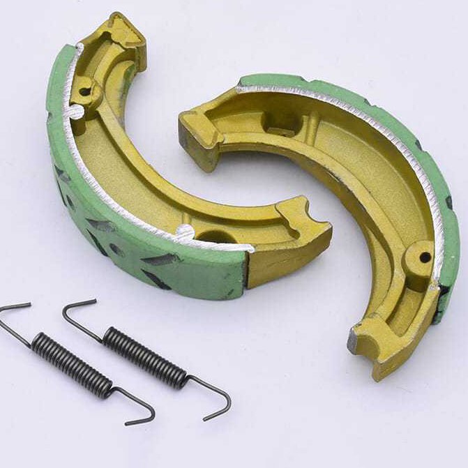 Popular Motorcycle Brake Shoes CG125/150/200 AX100 CD70 4707 Brake Shoes Kit