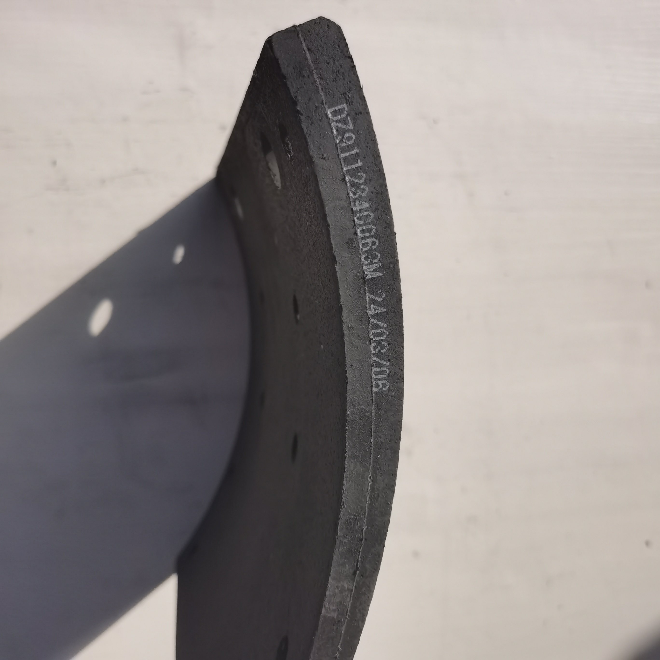 High-quality Truck Accessories Accessories Cheap Personalized Reasonable Price Brake Discs Brake Shoes Wholesale