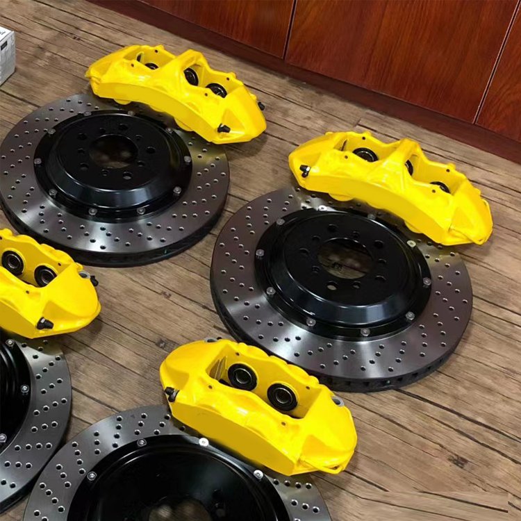 Upgrading Car Brake Disc Set, GT6 Brake Calipers Kit, 6 Pot Big Brake Caliper for M3 E92 or Custom for Racing Car
