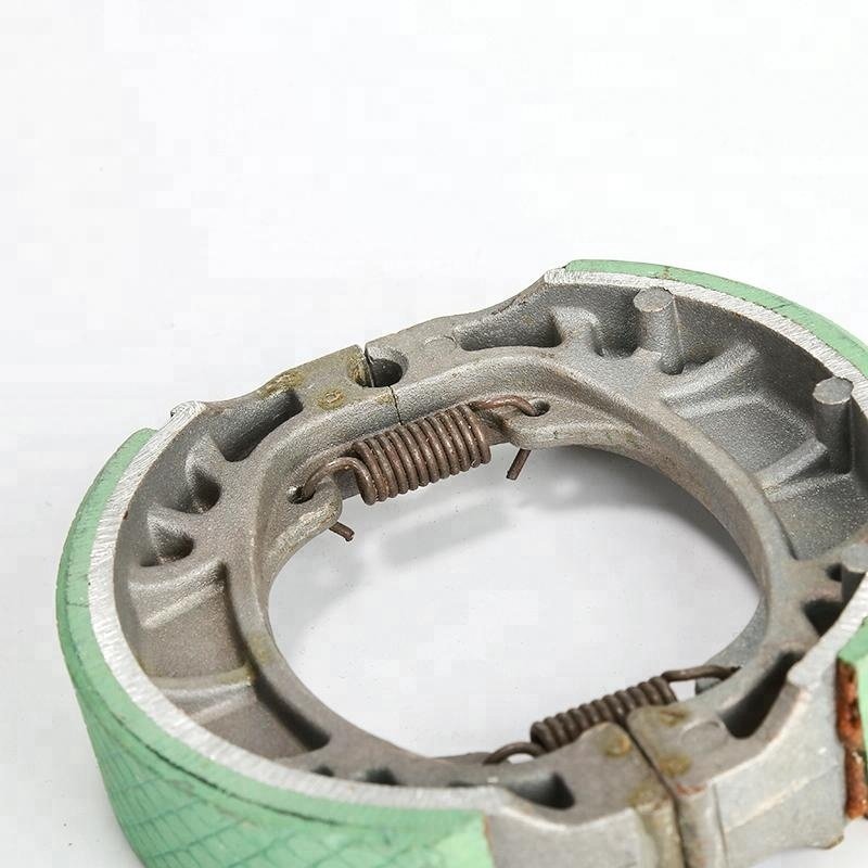 HAISSKY High Quality Motorcycle Brake Shoe for Suzuki Ax100