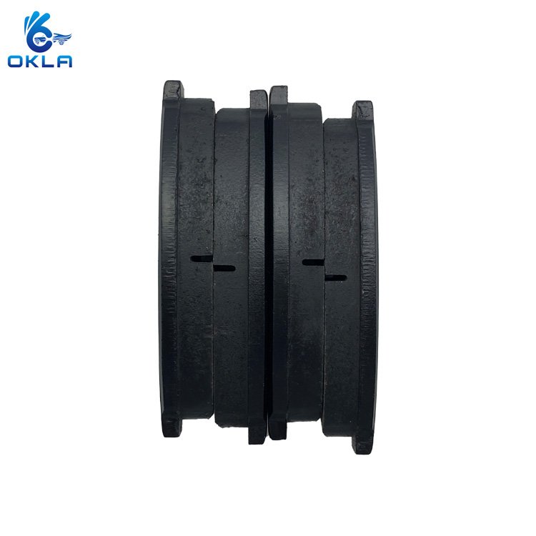 Wholesale Car Spare Parts Brake System Front Brake Pads 04465-60140 for Toyota Land Cruiser 100