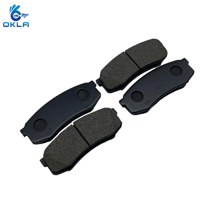 Wholesale Car Spare Parts Brake System Front Brake Pads 04465-60140 for Toyota Land Cruiser 100