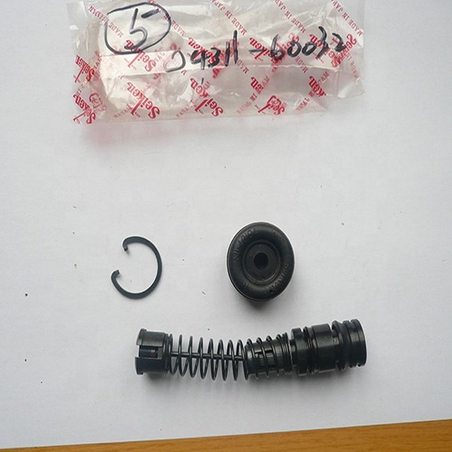 Car Auto Spare Parts Master Cylinder Kit OEM 04311-36082 for toyota HILUX V Pickup