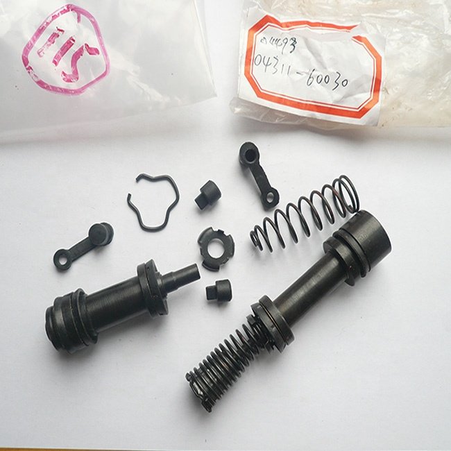 Car Auto Spare Parts Master Cylinder Kit OEM 04311-36082 for toyota HILUX V Pickup