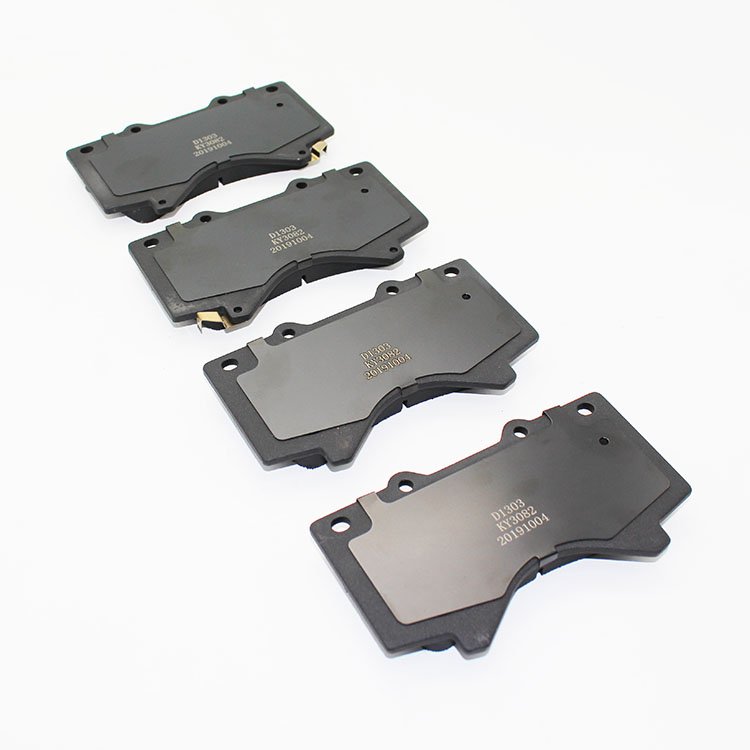 Factory Price 04465-60350 Car Spare Parts Accessories Auto Brake Pads Set Brake Pads