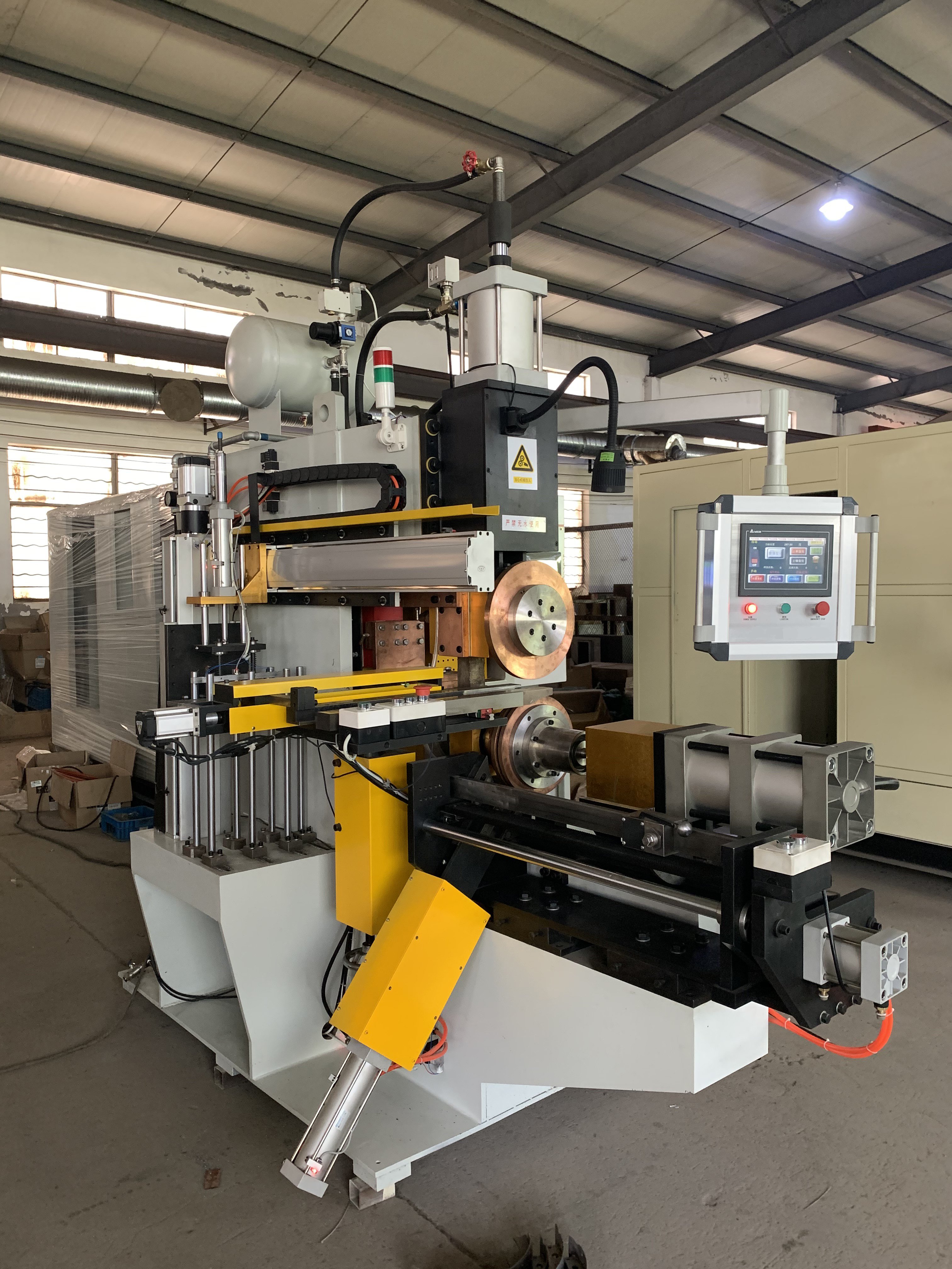 Factory Direct Sale Seam Welder Brake Shoe Welding Making Machine Roller Welding for Drum Car Brake Pads Heavy Truck