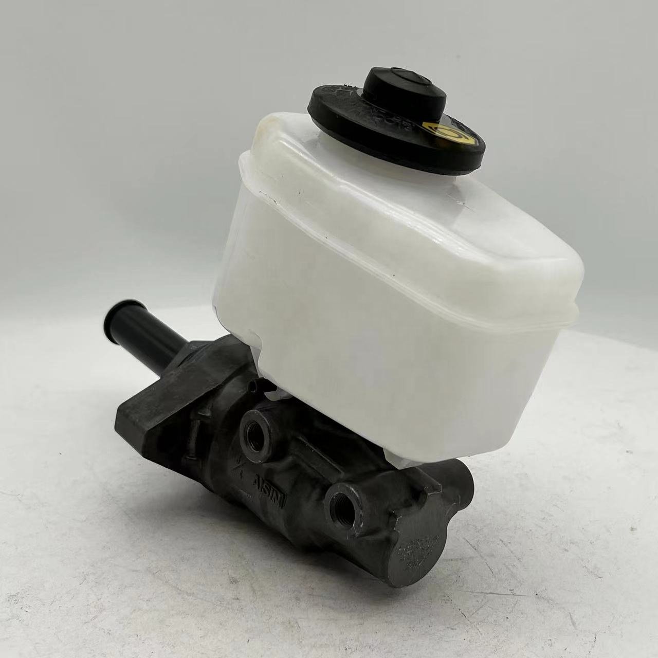 Best-selling Brake Master Cylinder for TOYOTA OEM Number 47207-0C010