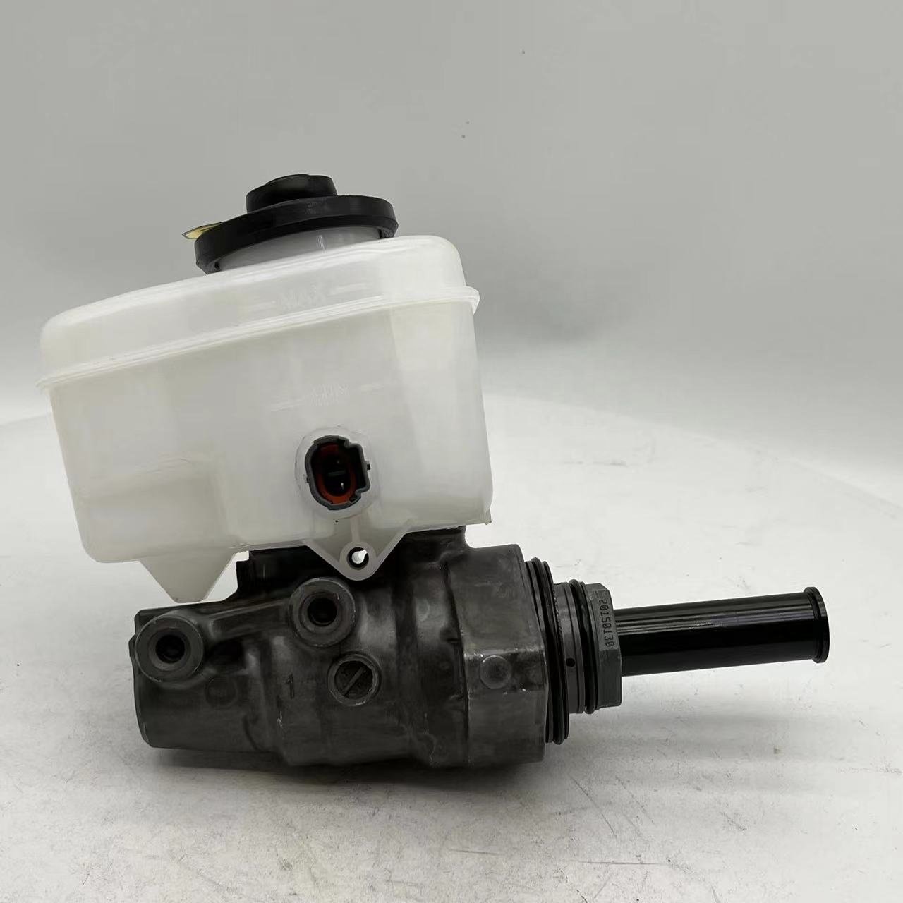 Best-selling Brake Master Cylinder for TOYOTA OEM Number 47207-0C010