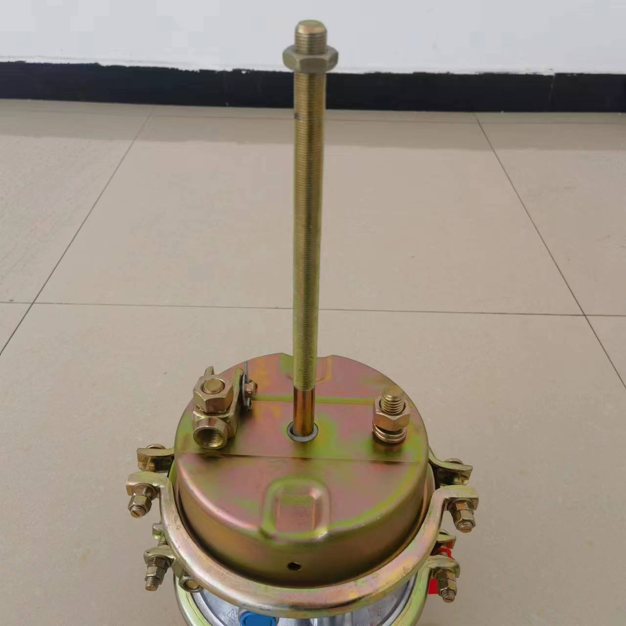 Factory Direct Sale Heavy Duty Truck Drum Spring Brake Chamber T3030DD