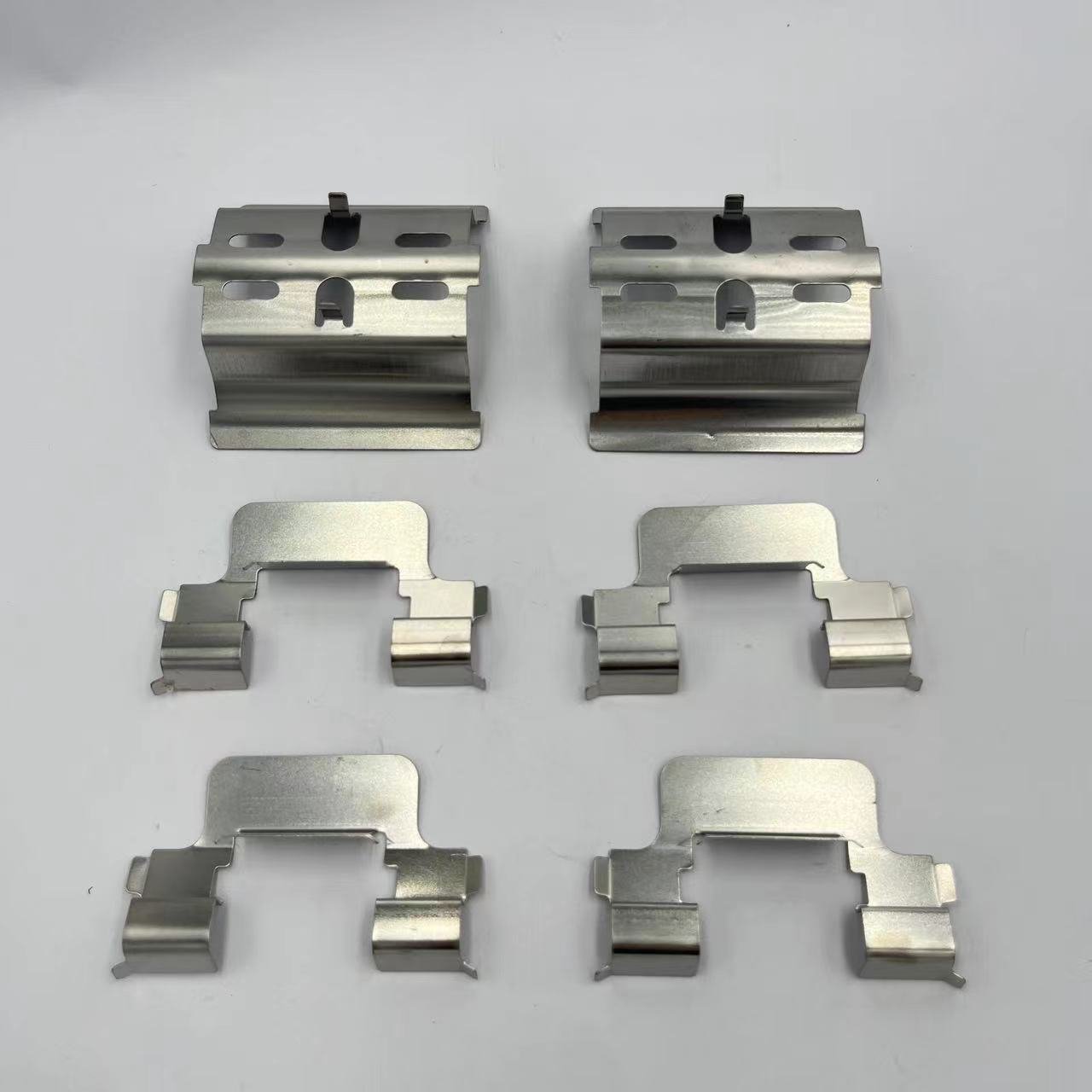 D732 Chevrolet Rear Auto Brake System OEM Brake Pad Hardware Kits 12530688