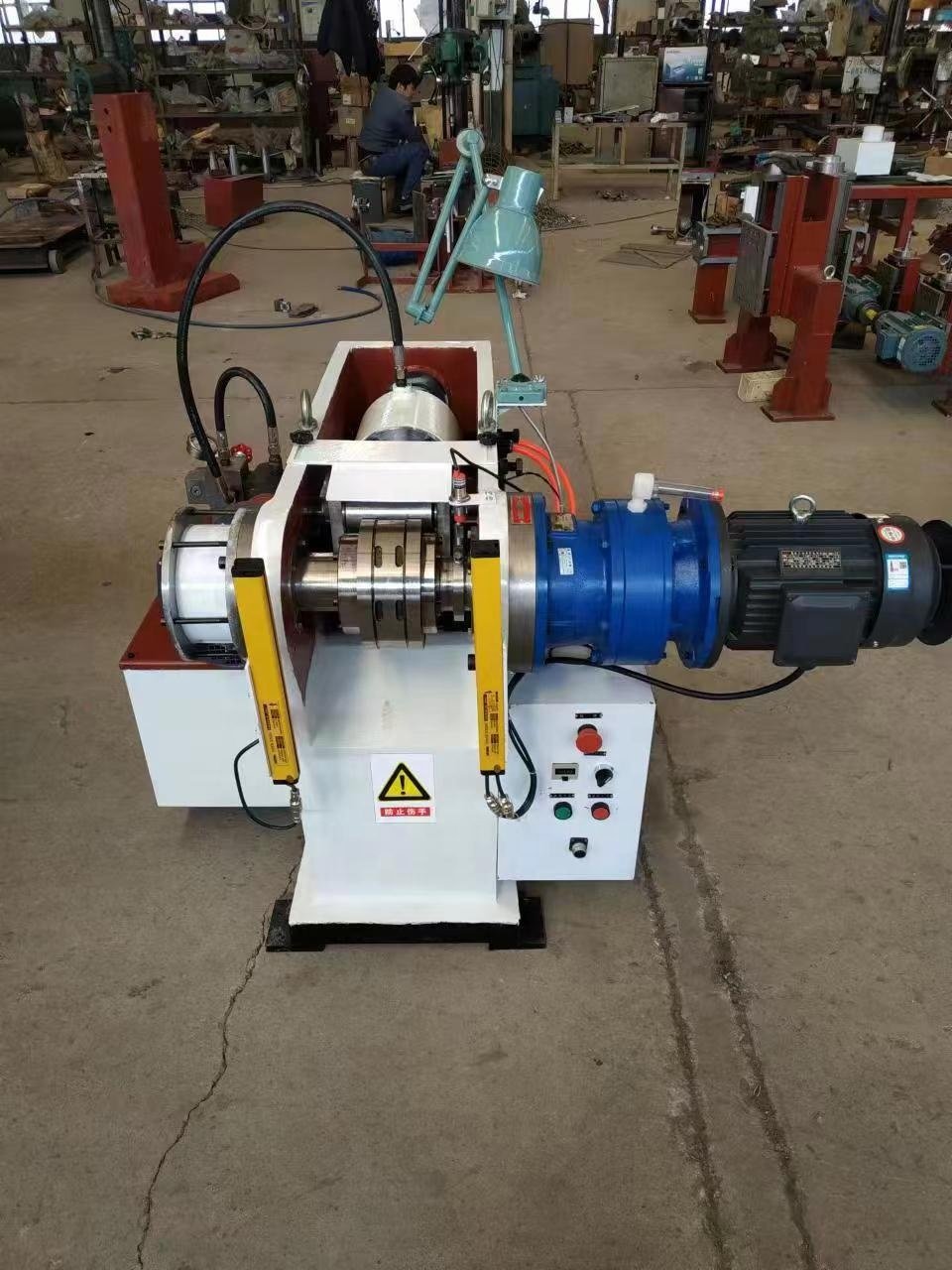 Industrial Brake Shoes Adjusting Manufacturing Machine Making Production Line Equipment