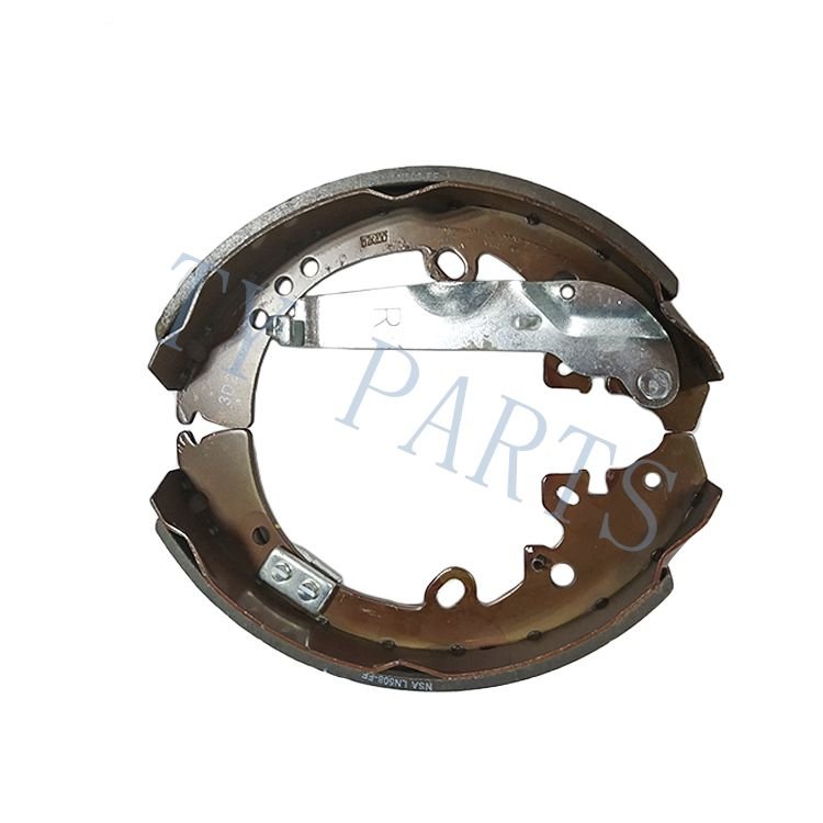 4WD Pickup Auto Rear Drum Brake Shoe Set 04495-0K120 for 1GD 2GD KUN51 GUN126