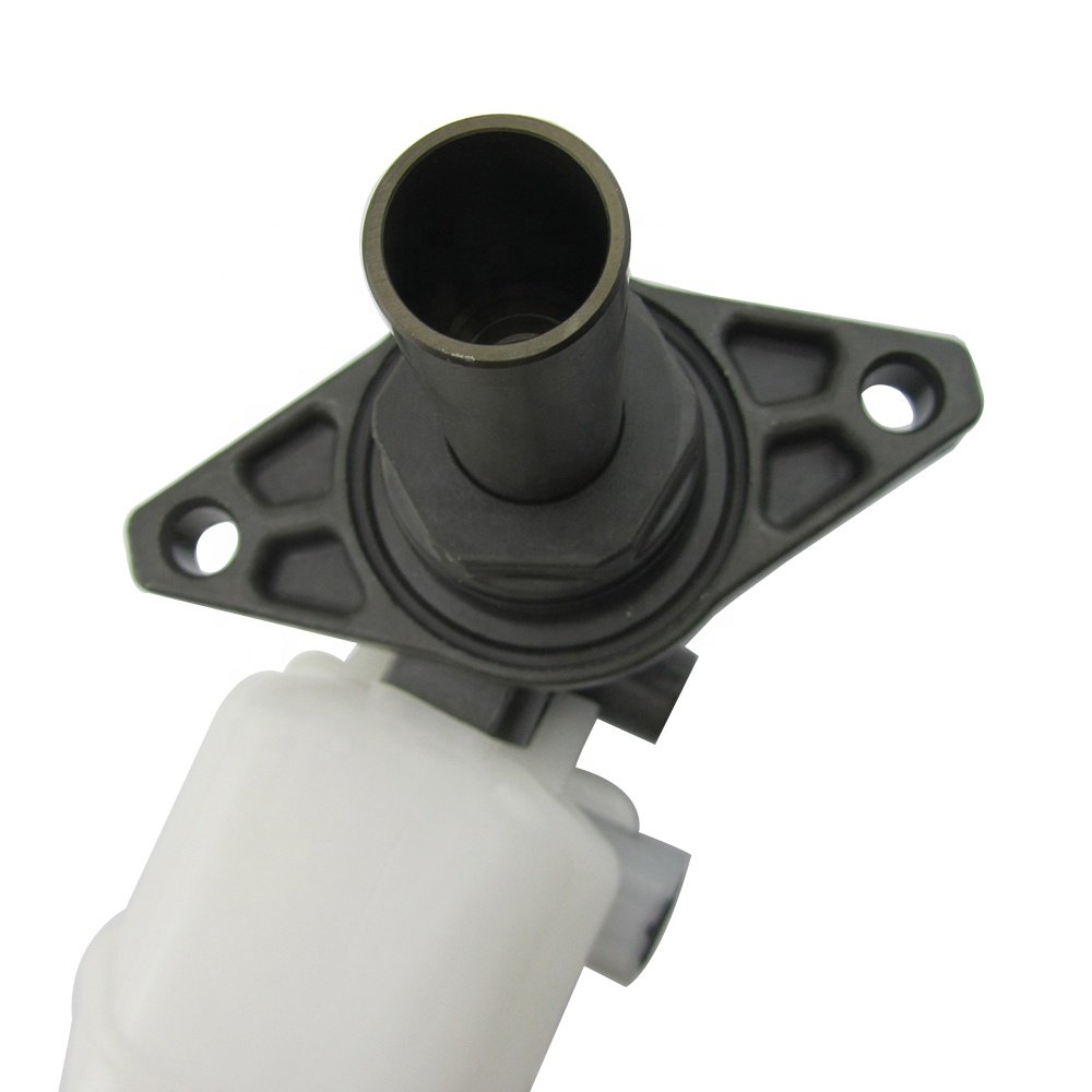 Auto Brake Master Cylinder Assy for Toyota Prado 120 LAND CRUISER CRJ120 KDJ120 LHD 47028-60010