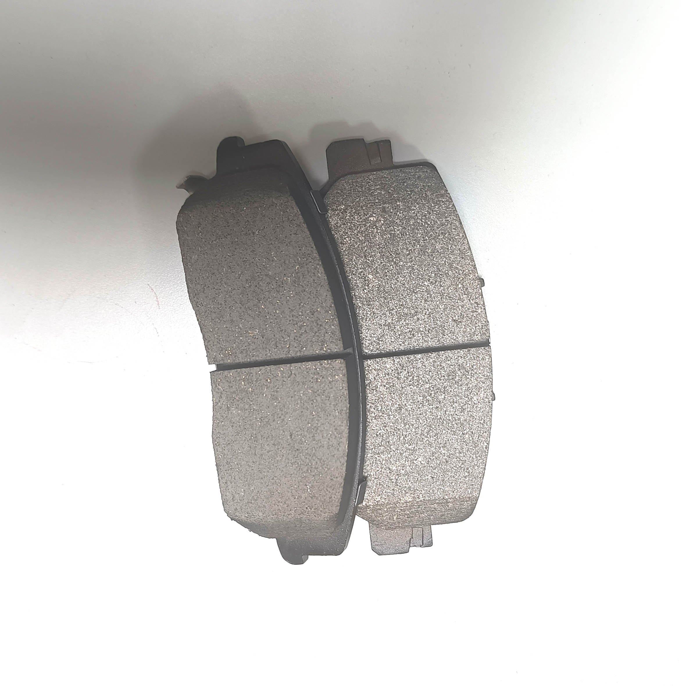 Factory Wholesale Brake Pads Front Disc Semi-metal Brake Wholesale Brake Pads for Cars No Noise Spare Parts D2036 45022-TLA-A01