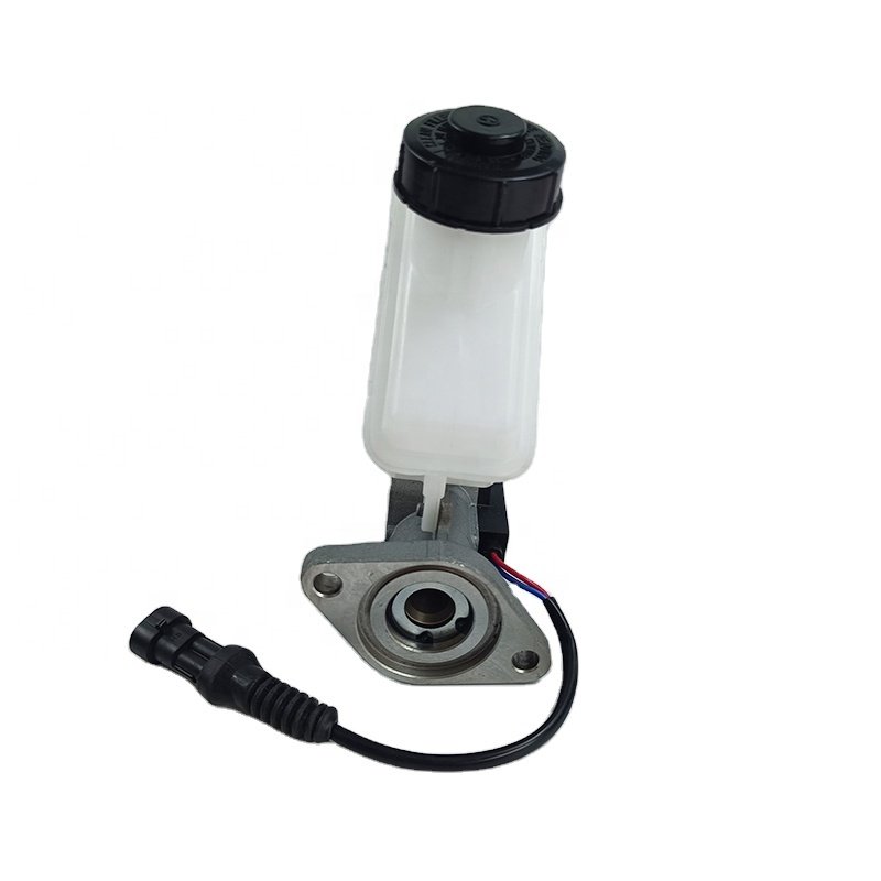 High Quality New Truck Parts Clutch Master Cylinder 1602-500011