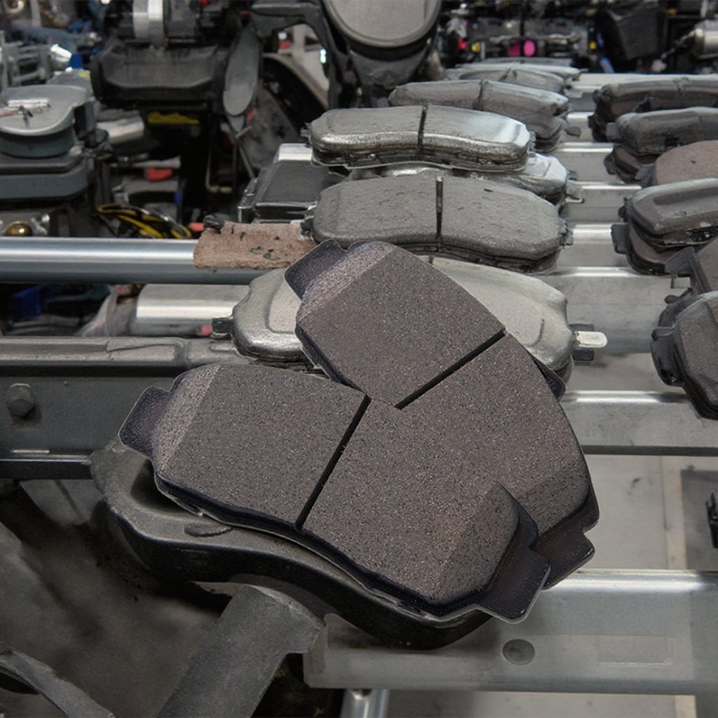 ODPS Factory Wholesale Auto Car Spare Parts High Quality Durable Front Wheel Brake Pads D815 for Nissan Toyota Corolla