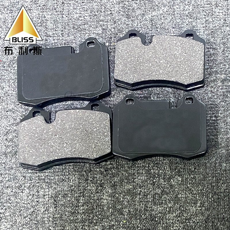 M-RACE Spare F40 Parts Forged Piston Racing Auto Brake Systems China Brake Pads