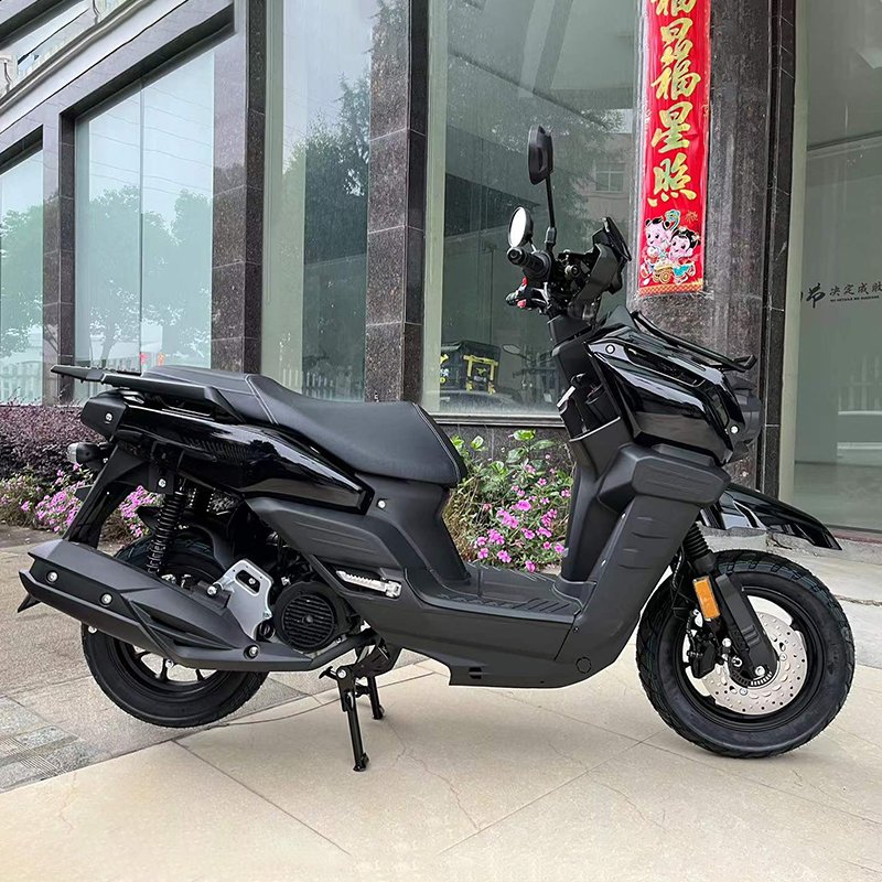 EPA DOT Certificate Tank150cc &200cc Gasoline Motorcycles air Cooled Front Disc Brake EFI Max Speed 95km/h Powerful Gas Scooter